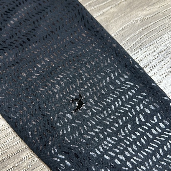 NEW Glyder High Power Legging Print: Black Pebble Gloss Print Sz M - Picture 8 of 13